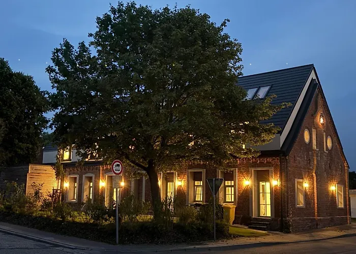 Alte Schule Klassenzimmer 5 * Tating